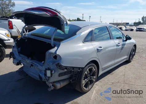 2024 Kia K5 Gt-Line z USA, uszkodzony, nr VIN 5XXG64J2XRG229463